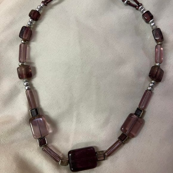 Pretty Purple Glass Choker Necklace - Picture 4 of 5